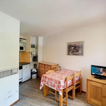Apartment 4 Pers, Aux Pieds, Vue Pistes - Fr-1-178-105 *